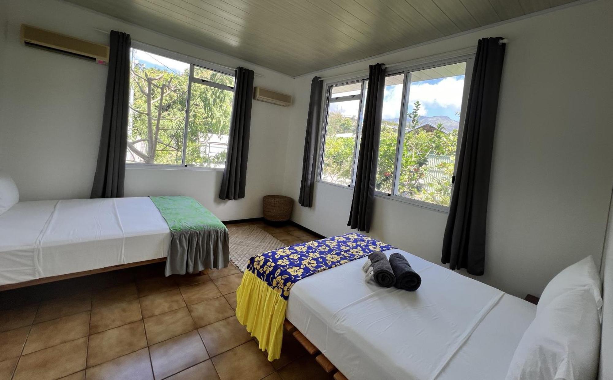 Pare Lodge Tahiti Pirae Rum bild