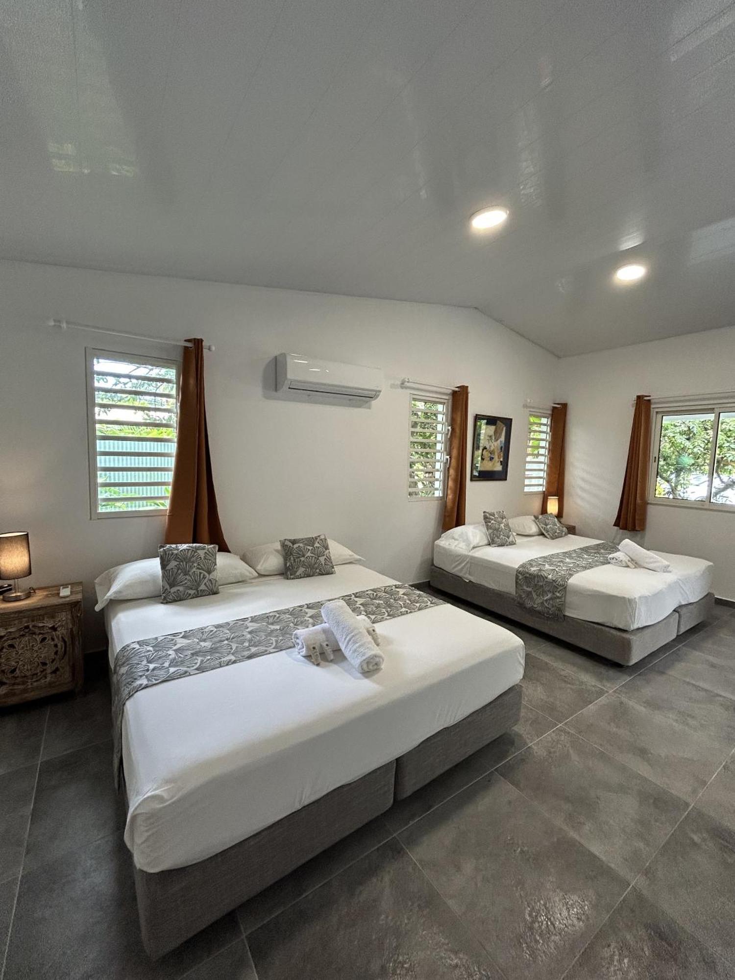 Pare Lodge Tahiti Pirae Rum bild