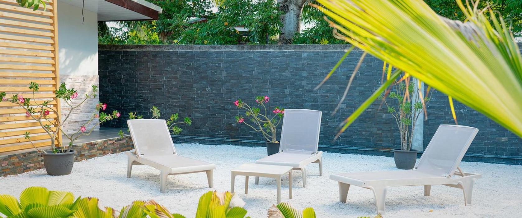 Pare Lodge Tahiti Pirae Exteriör bild